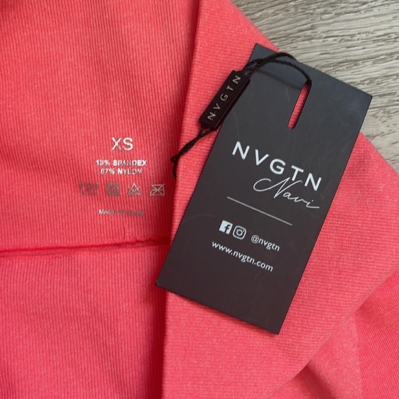 NWT NVGTN Leggings-Pink- XSmall - Picture 7 of 8